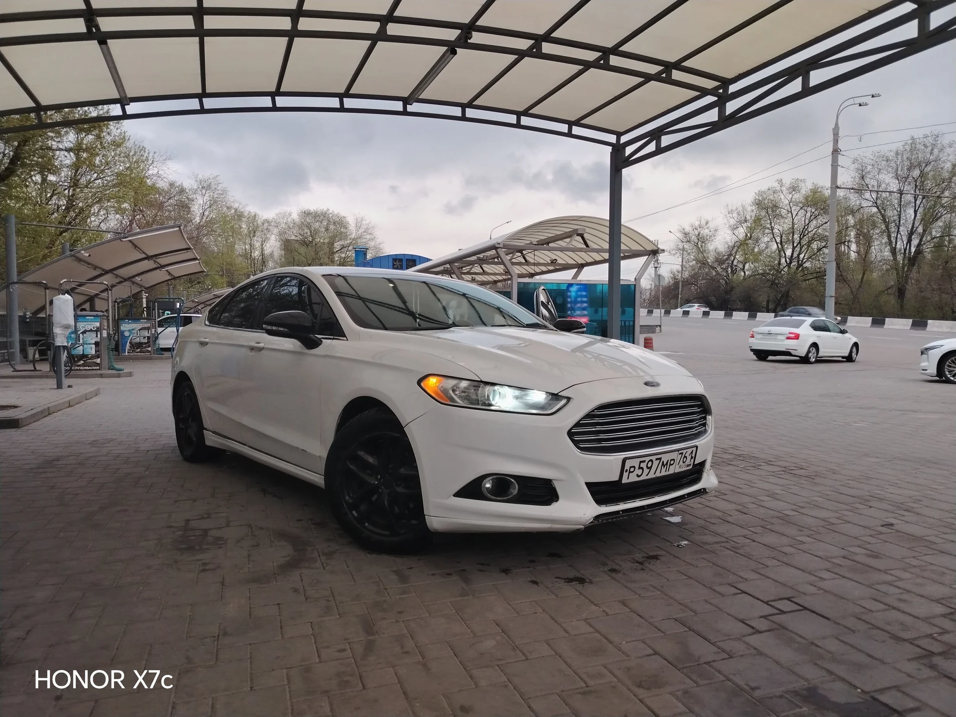Ford Fusion - изображение 1