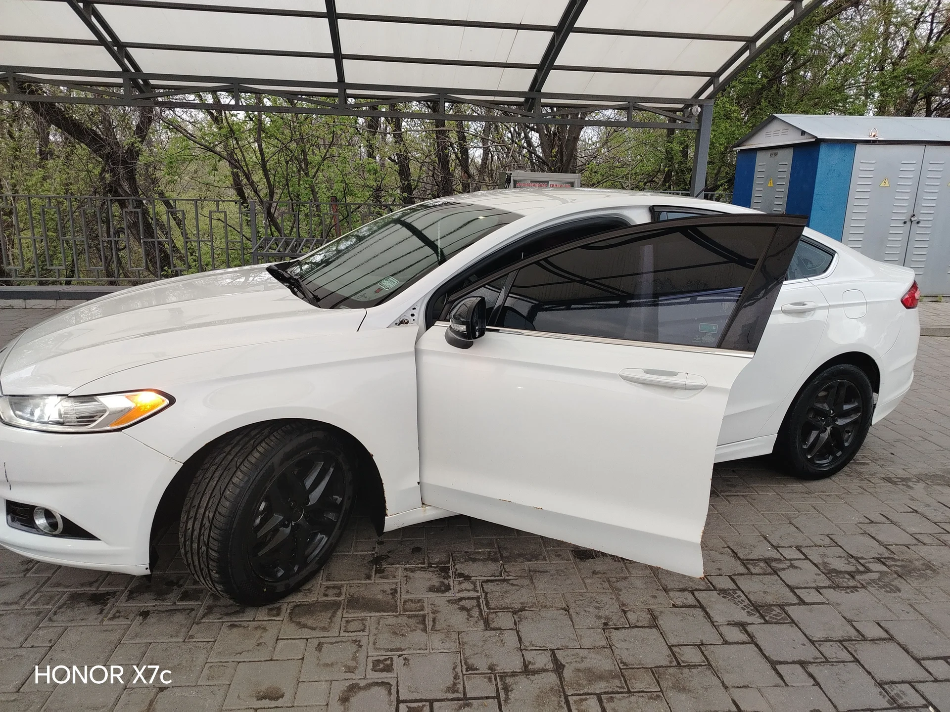 Ford Fusion - миниатюра 4