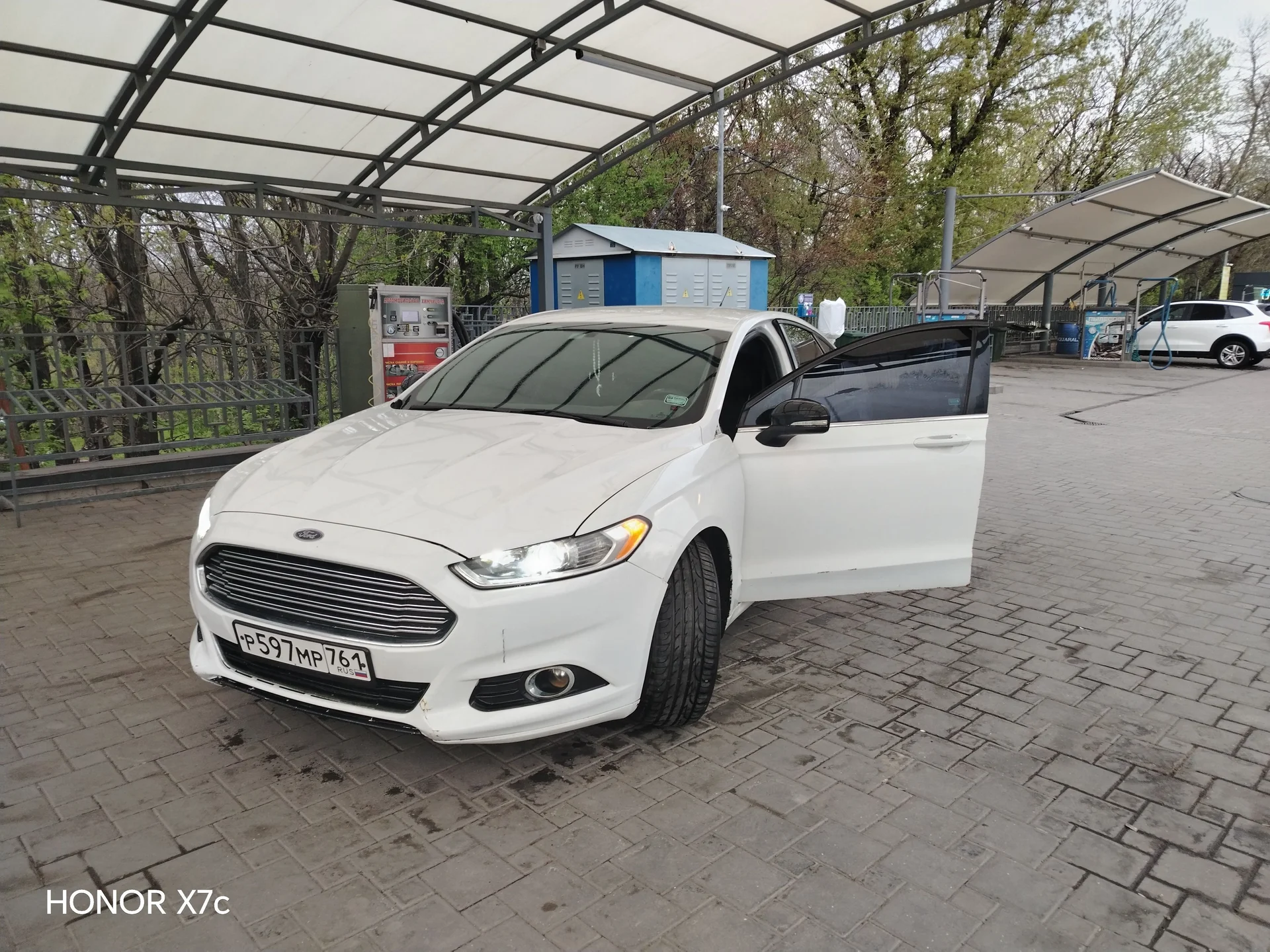 Ford Fusion - миниатюра 5