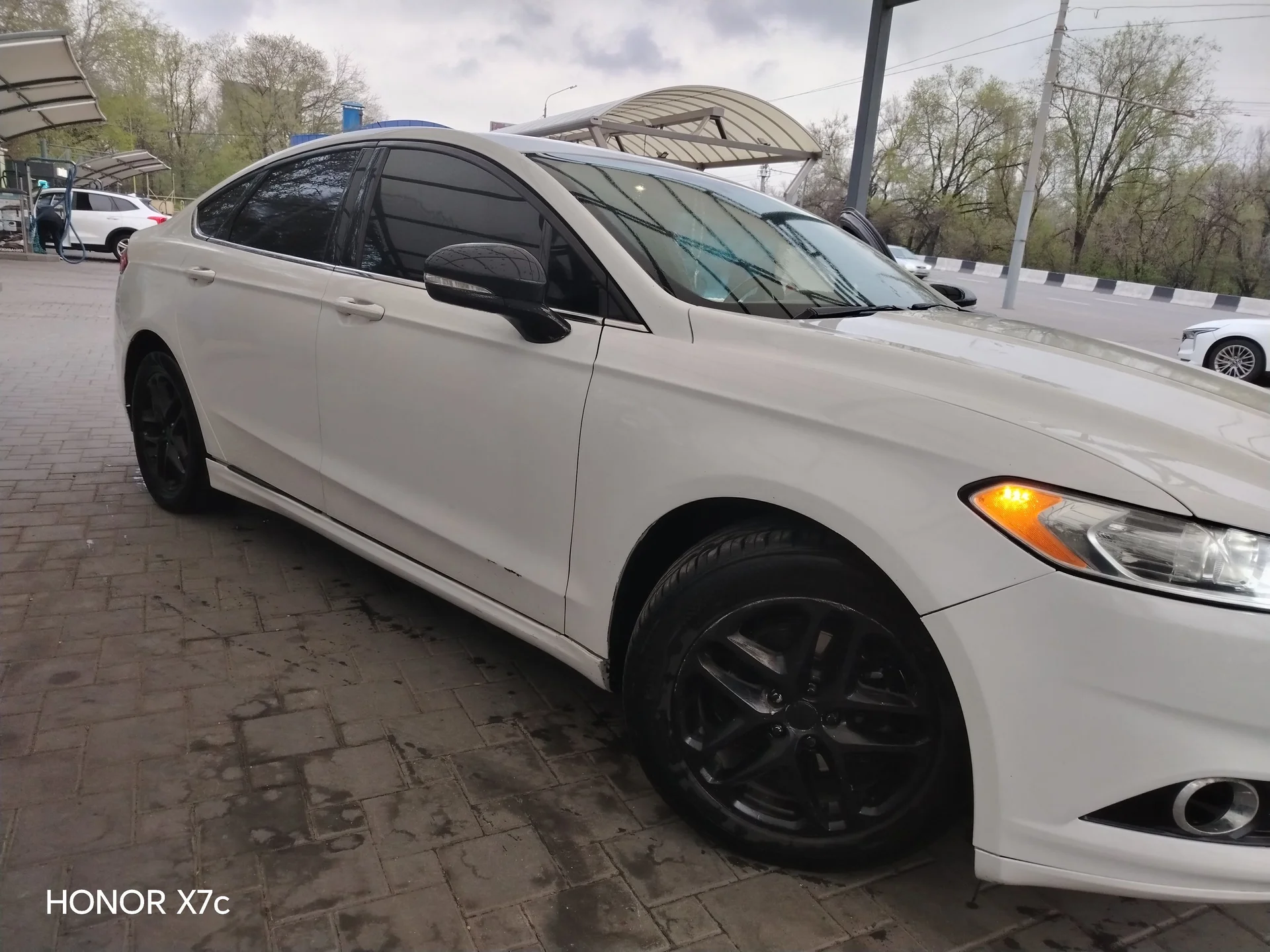Ford Fusion - миниатюра 8