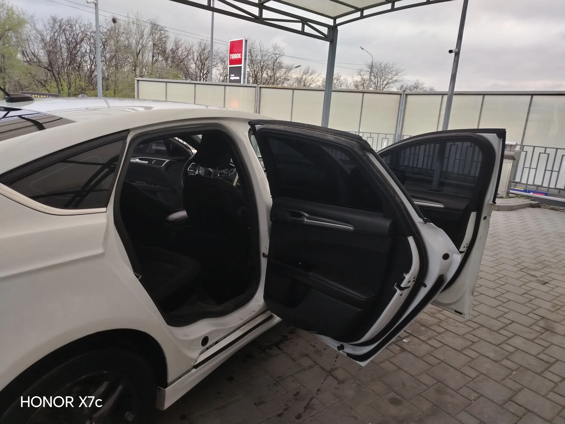Ford Fusion - миниатюра 15