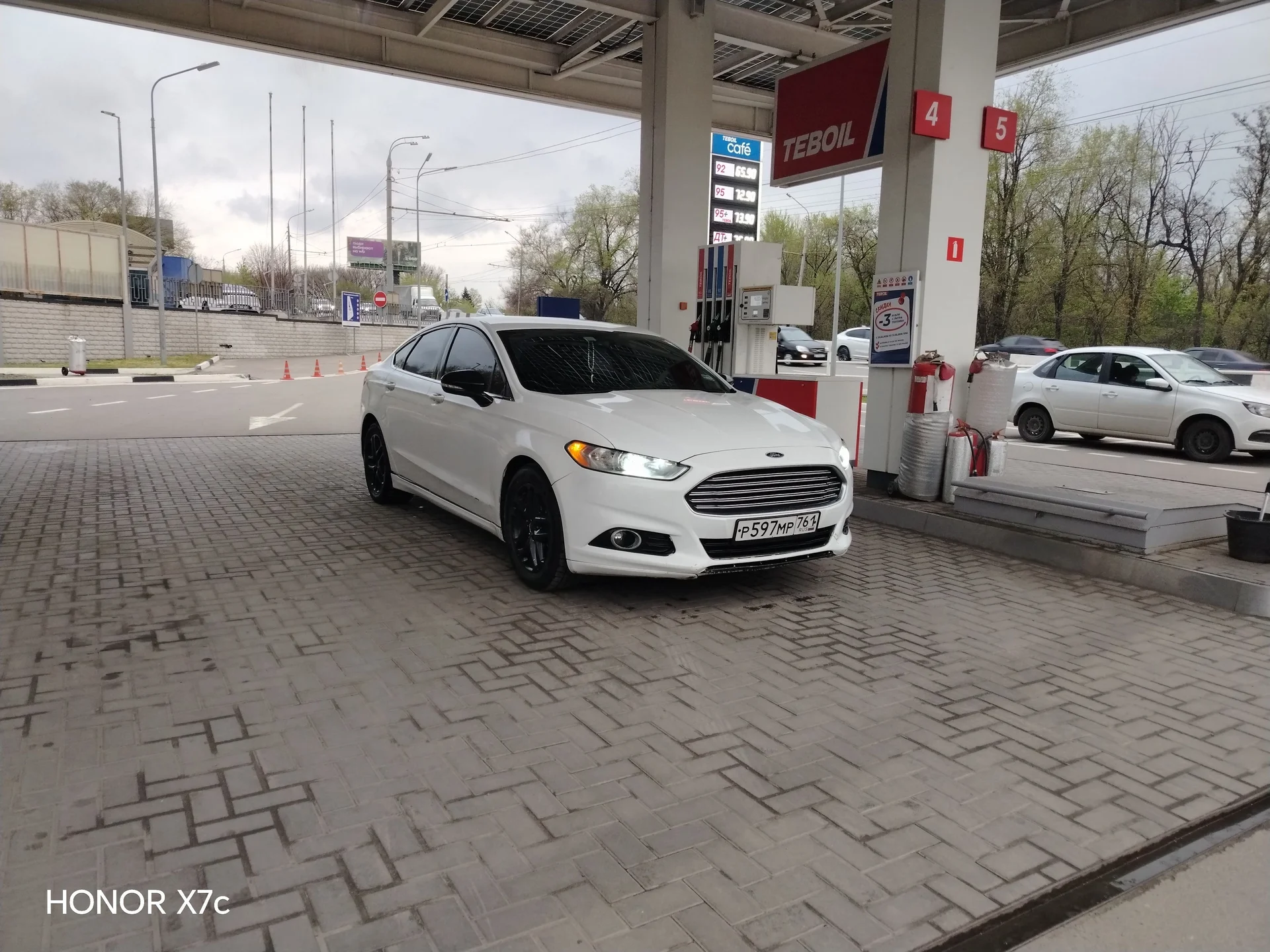 Ford Fusion - миниатюра 23