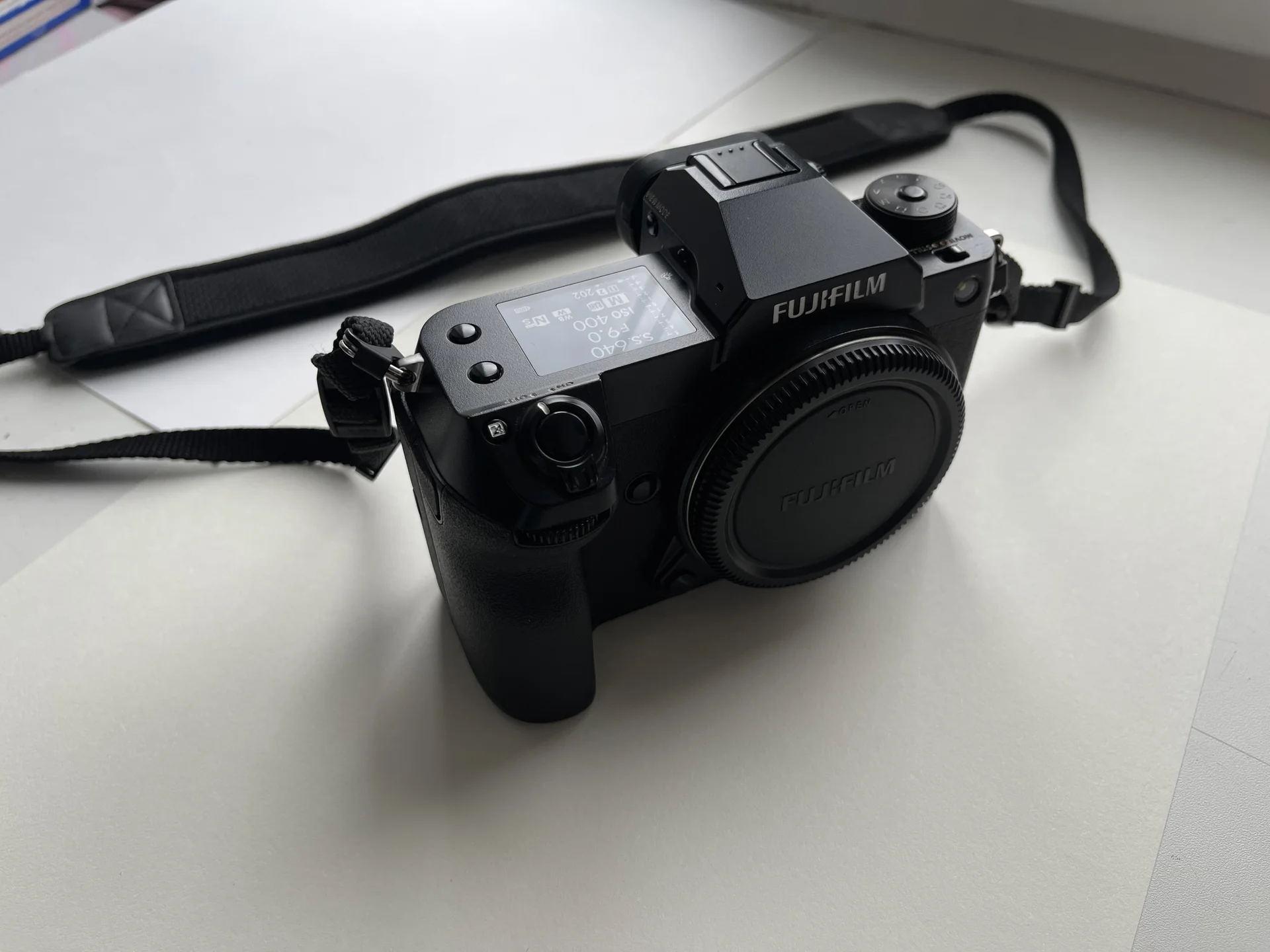 Fujifilm Gfx 50s2 крупноформатная фотокамера - изображение 1