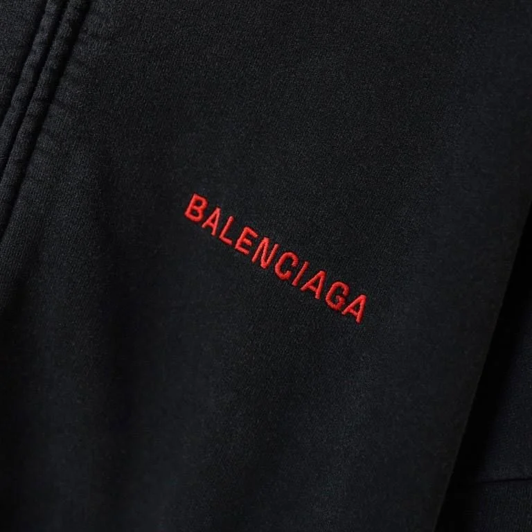 Худи Balenciaga - миниатюра 4