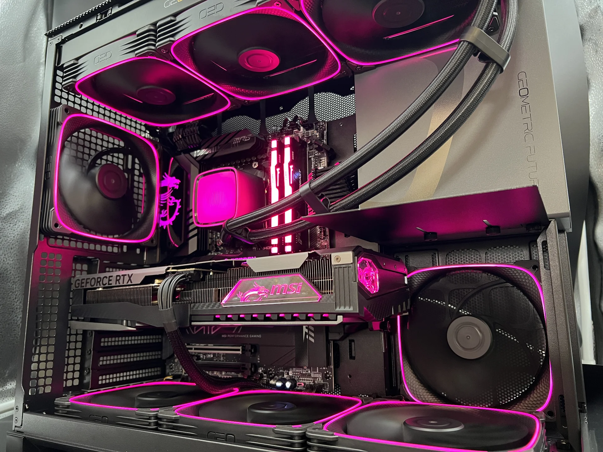 Игровой пк Ryzen 7800x3d + RTX 5070 - миниатюра 10