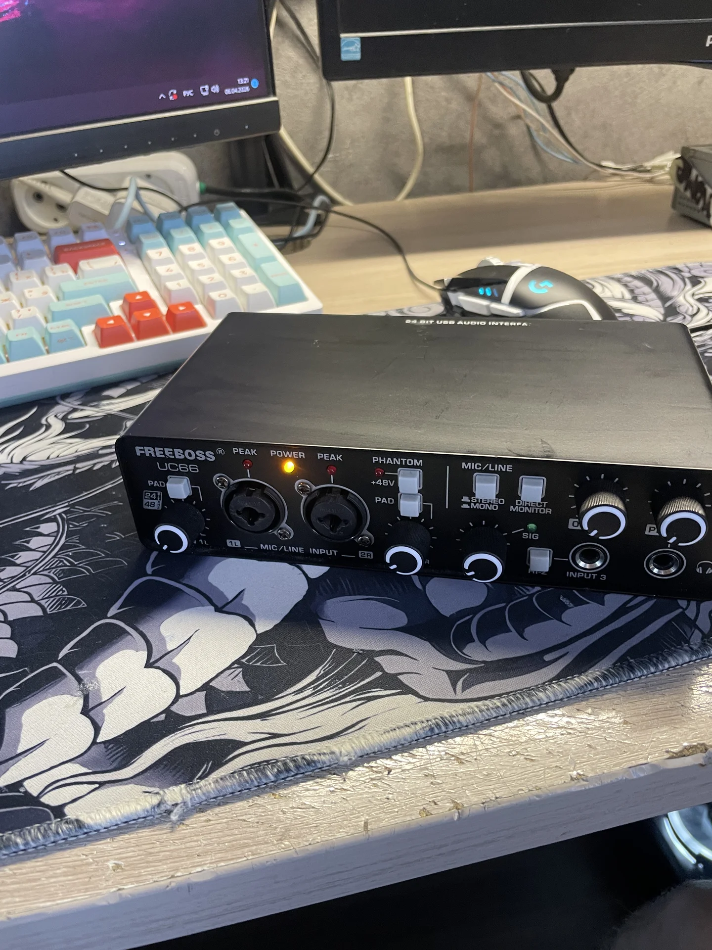 FreeBoss UC66 - миниатюра 4