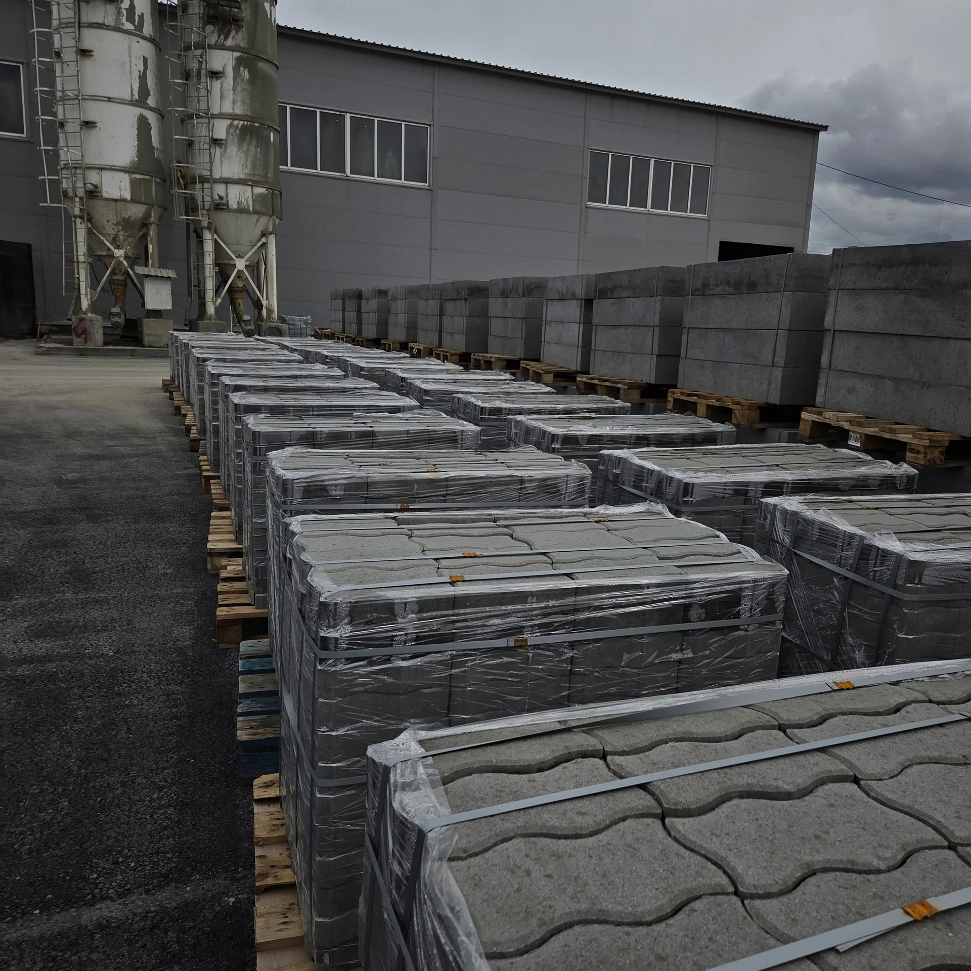 Брусчатка 100×200×60 тротуарная плитка 100×200×40 - миниатюра 9