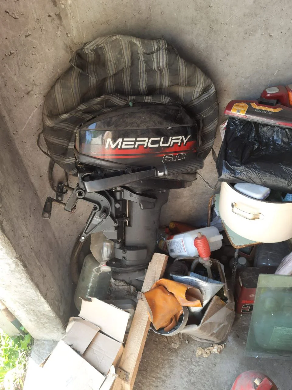 Продам лодку Quicksilver Adventure 340 + мотор MERCURY 6.0 - миниатюра 3