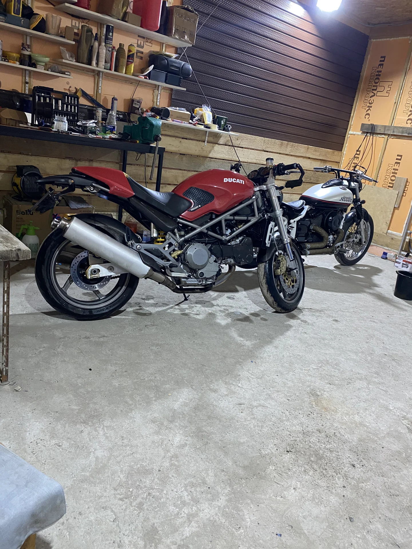 Мотоцикл Ducati monster s4 - миниатюра 2