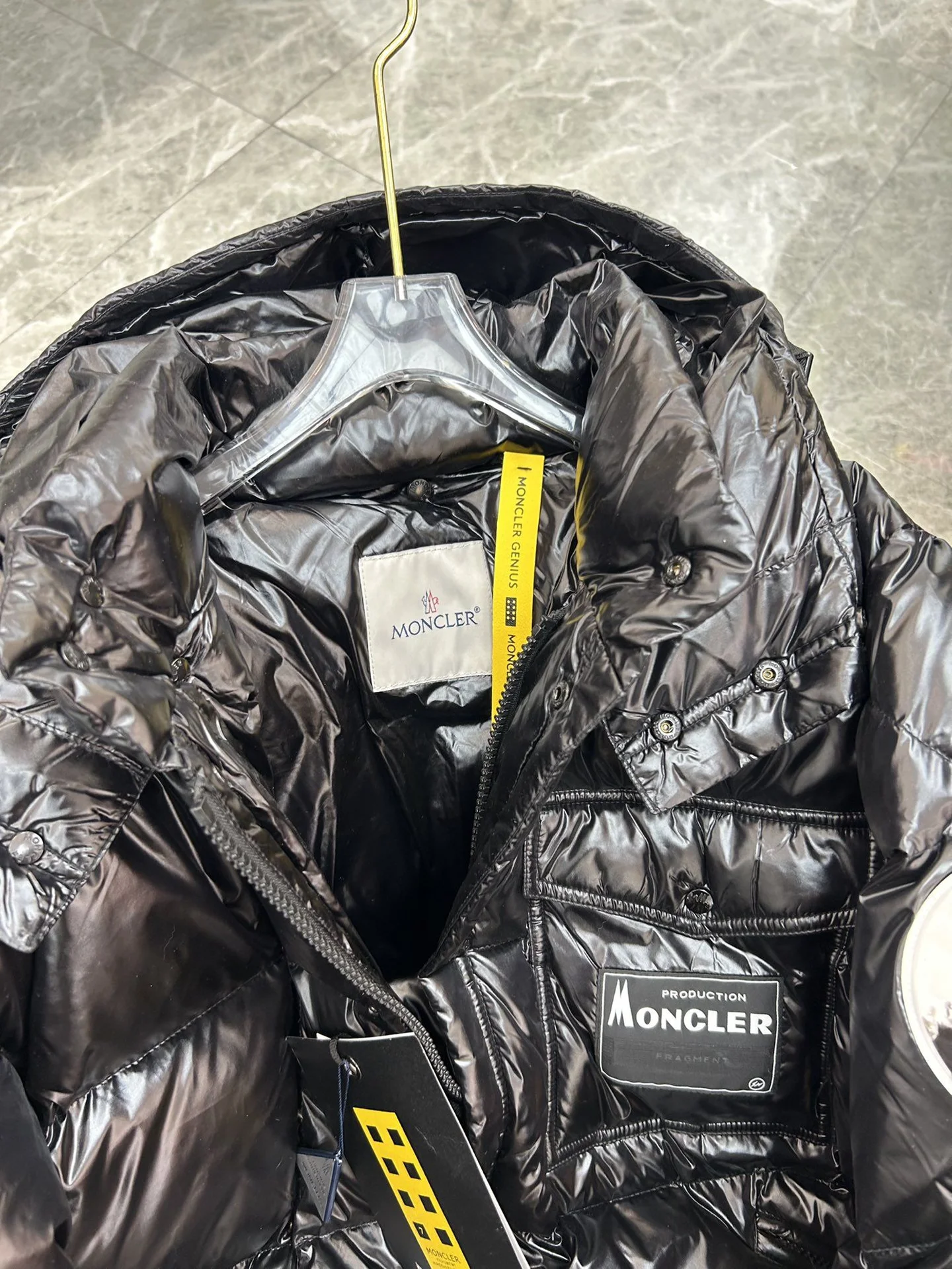 пуховик мужской Moncler - миниатюра 2