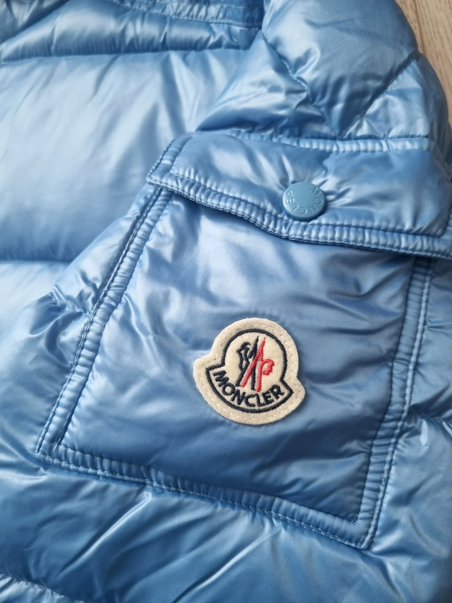 пуховик женский Moncler - миниатюра 6