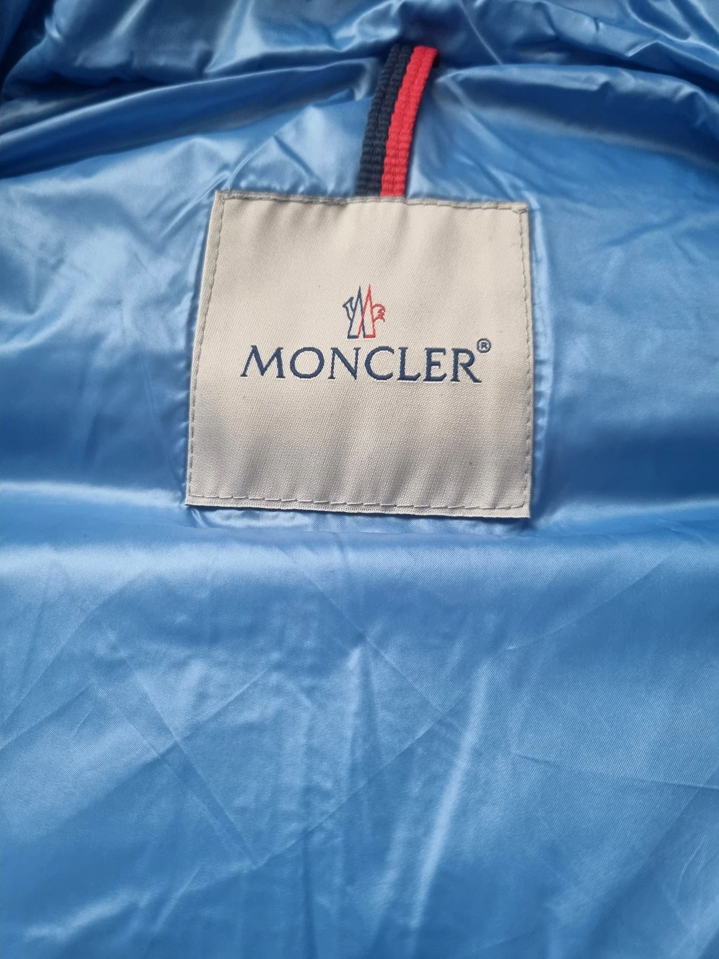 пуховик женский Moncler - миниатюра 8