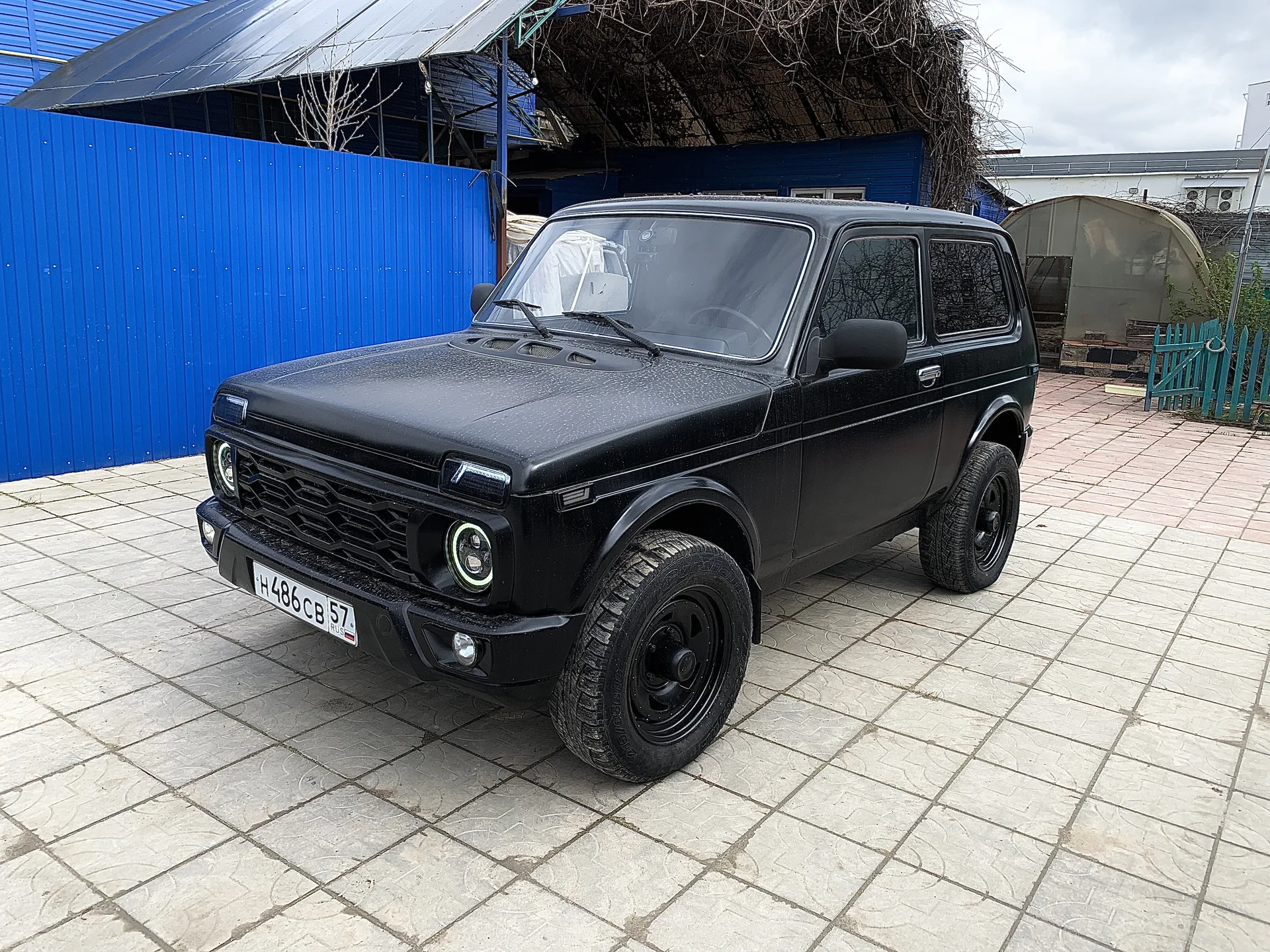 Лада Нива 4x4 - миниатюра 2
