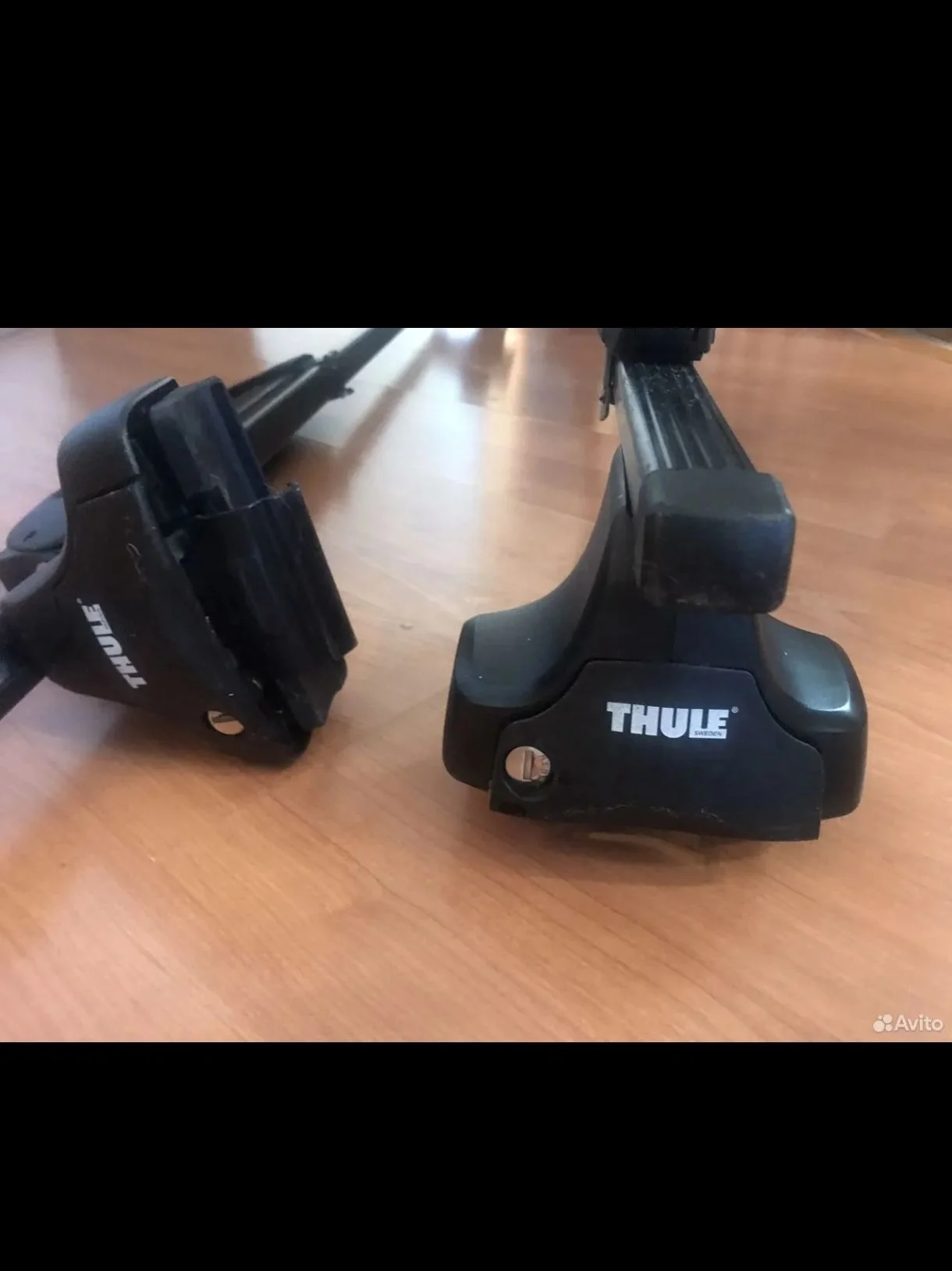 THULE багажник с креплениями для лыж - изображение 1