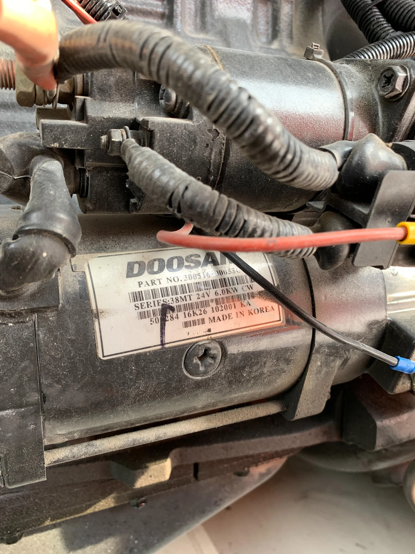 Дизельный генератор б/у Teksan TJ 335 240 кВт - миниатюра 3