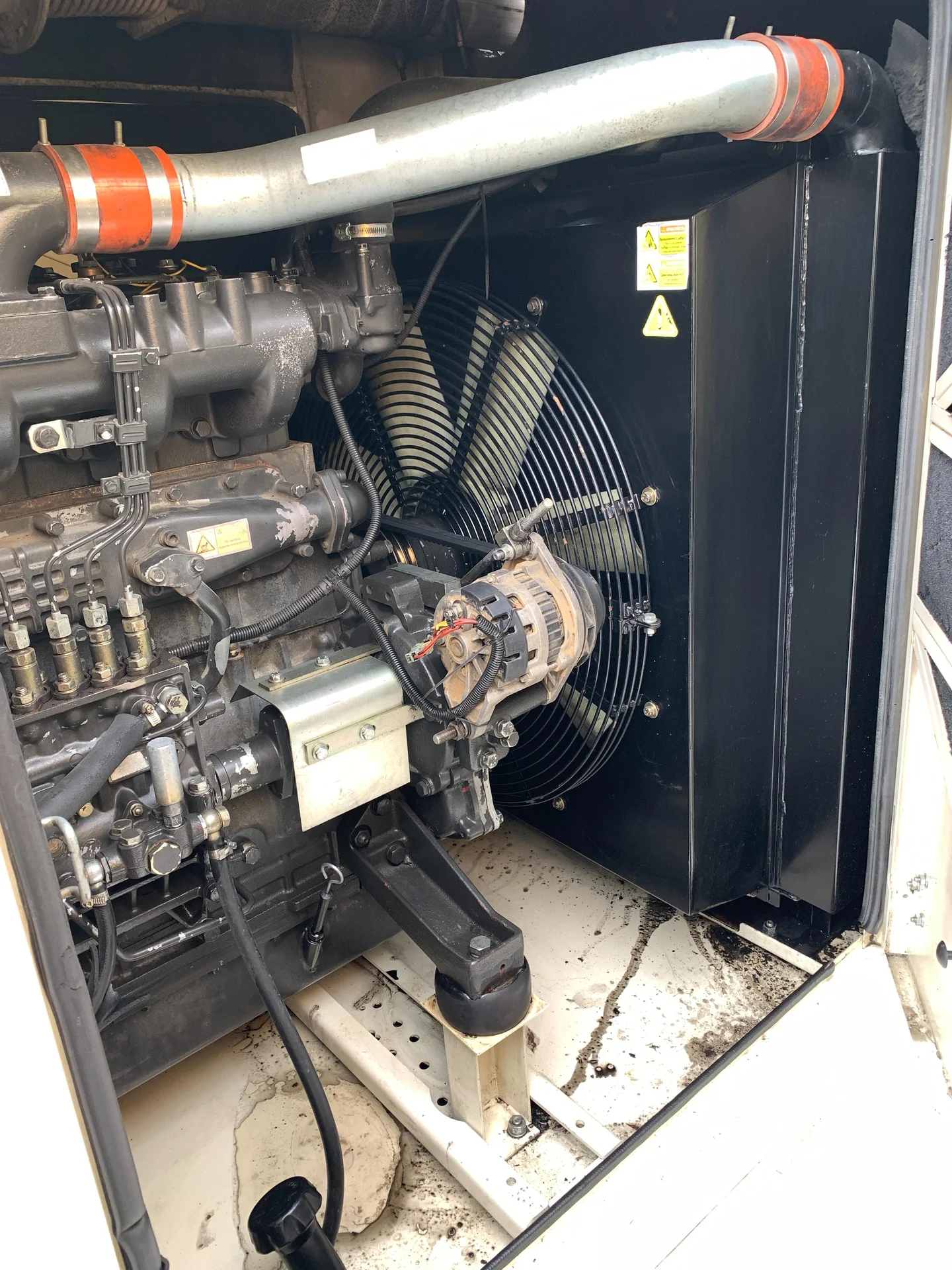 Дизельный генератор бу Teksan TJ 335 240 кВт - миниатюра 2