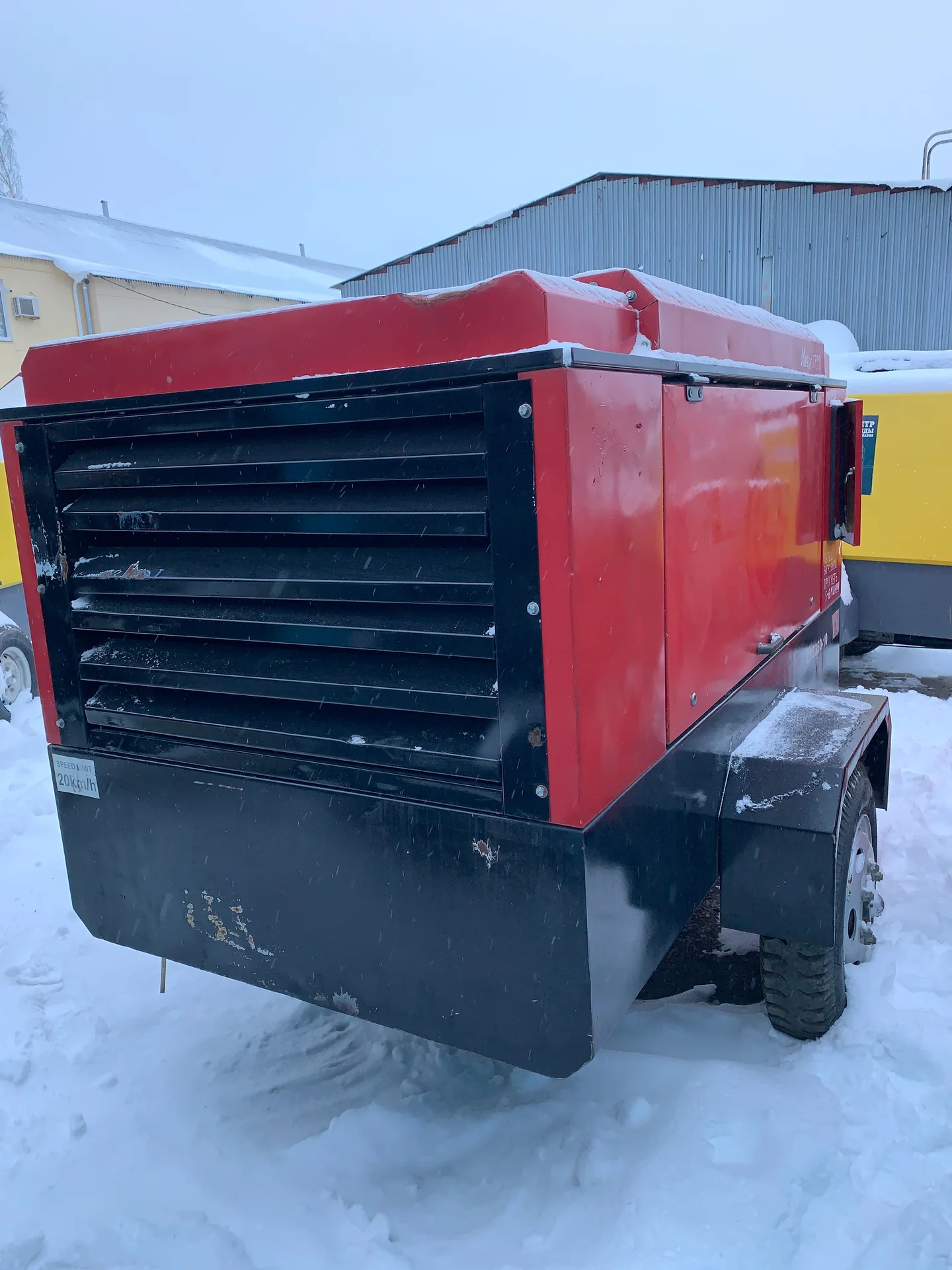Дизельный компрессор бу Chicago CPS 350 10 м3/мин - изображение 1
