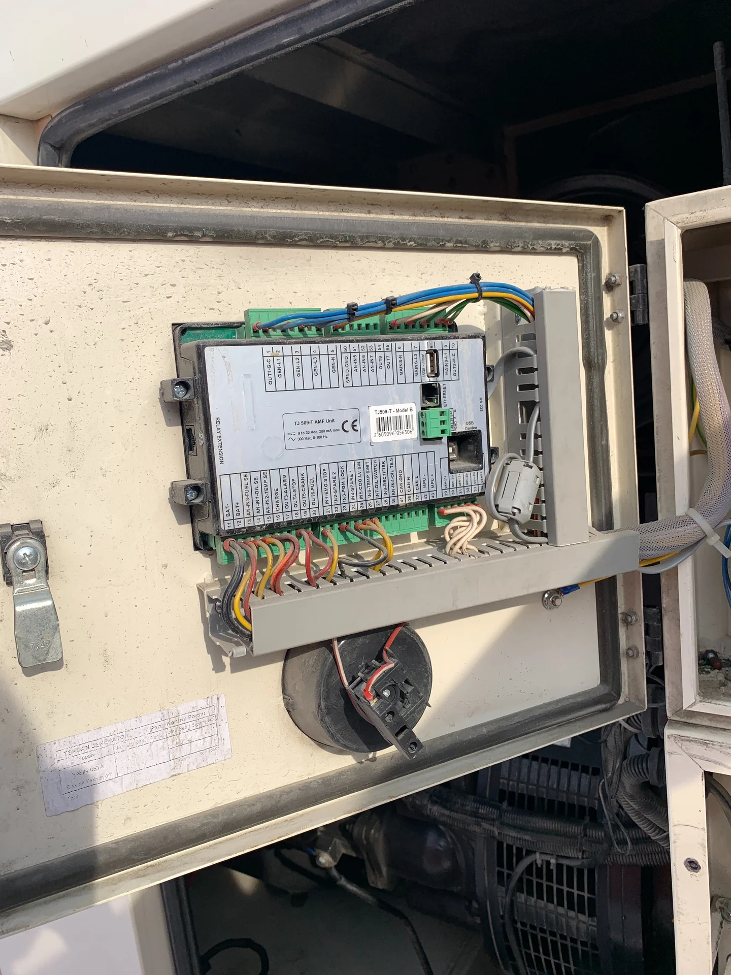 Дизельный генератор бу Teksan TJ 335 240 кВт - миниатюра 3
