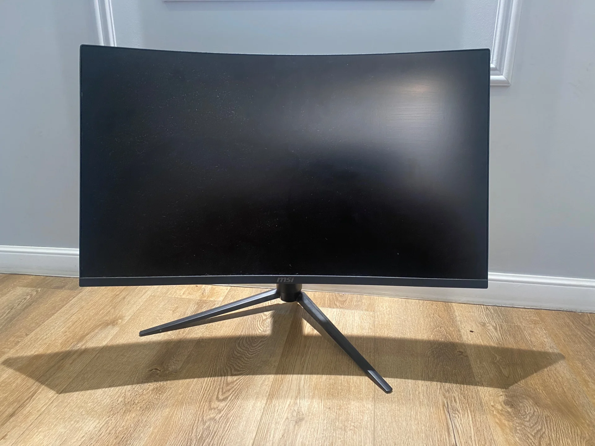 MSI 31,5" Монитор Optix AG321CR (Optix AG321CR), черный - изображение 1