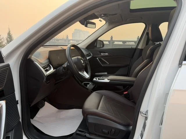 BMW X1 20Li - миниатюра 5