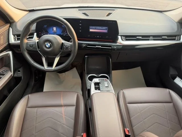 BMW X1 20Li - миниатюра 7