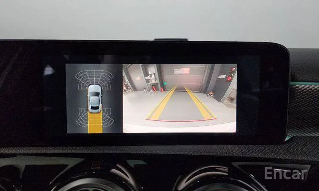 Mercedes-Benz, A-Class с модификацией A220 (седан), 2021, 22039 км - миниатюра 8