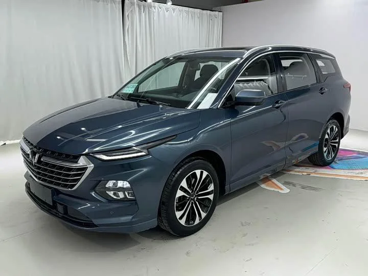 Wuling Capgemini 1.5T CVT Flagship 2022 - изображение 1