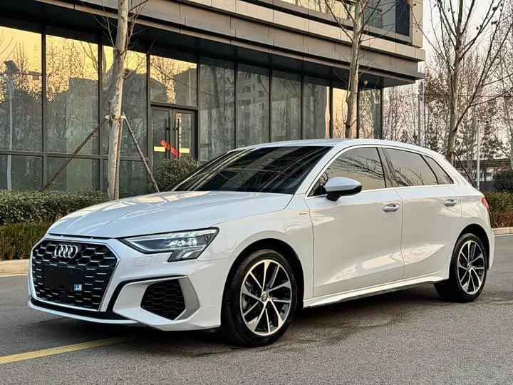 Audi, A3, Sportback, 2022, 39000 км - миниатюра 3