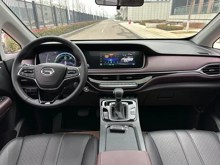Trumpchi M6 PRO 270T Automatic Deluxe Edition 2021 - миниатюра 3