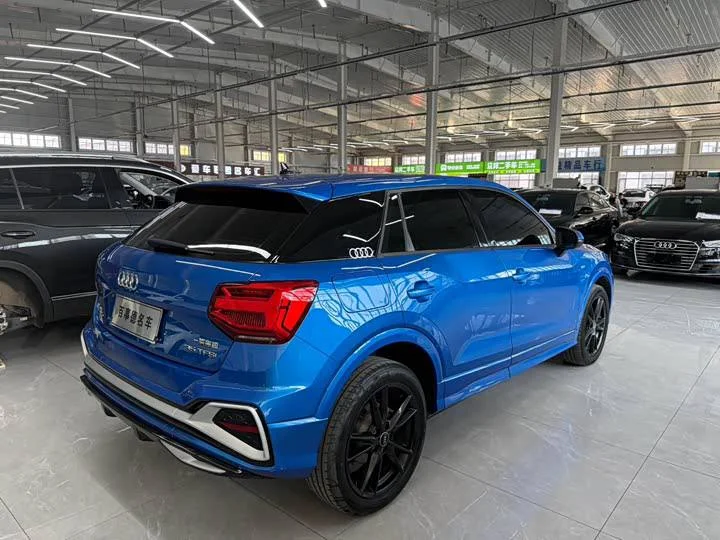 Audi, Q2L, Fashion Dynamic Edition, 2022, 37000 км - миниатюра 2