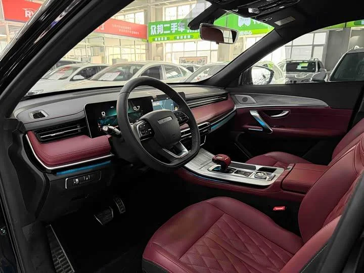 Jetour X70 Plus 2023 1.5T DCT Brave PLUS 7 мест - миниатюра 3