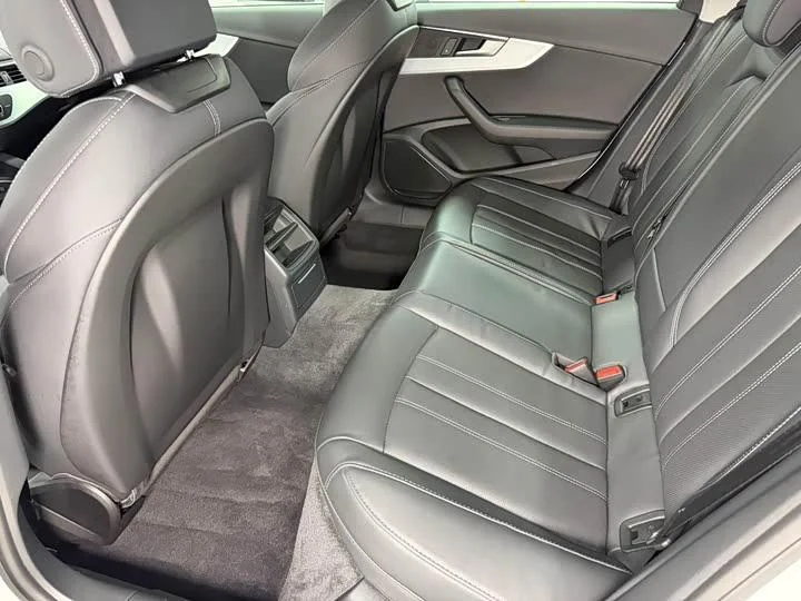 Audi A4L 2022 35 TFSI Fashion & Dynamic - миниатюра 5
