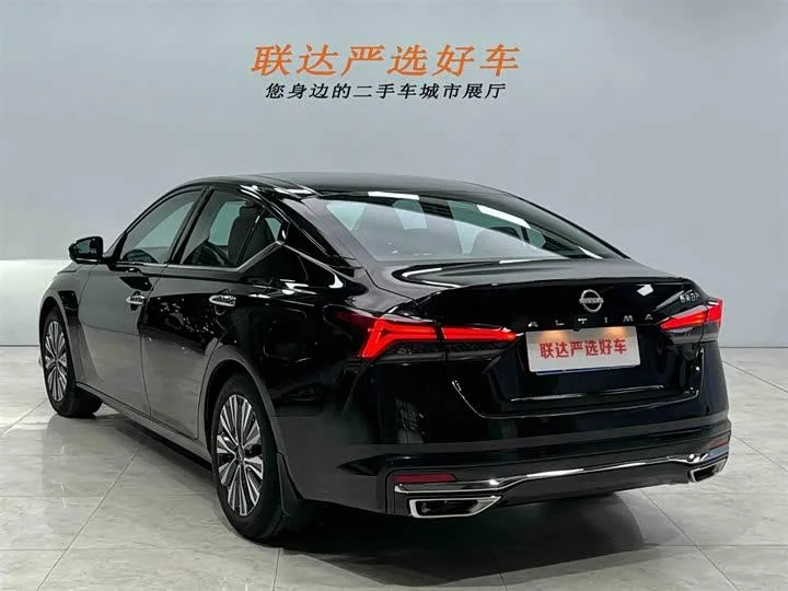 Nissan Teana 2022 2.0L XL-Upr Premium - миниатюра 2