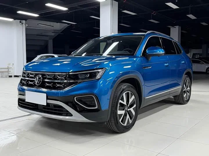 Volkswagen Tayron 2023 280TSI Luxury Plus Advanced - изображение 1