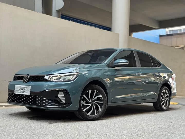 Volkswagen Lavida 2023 1.5L Automatic New Wish Edition - изображение 1
