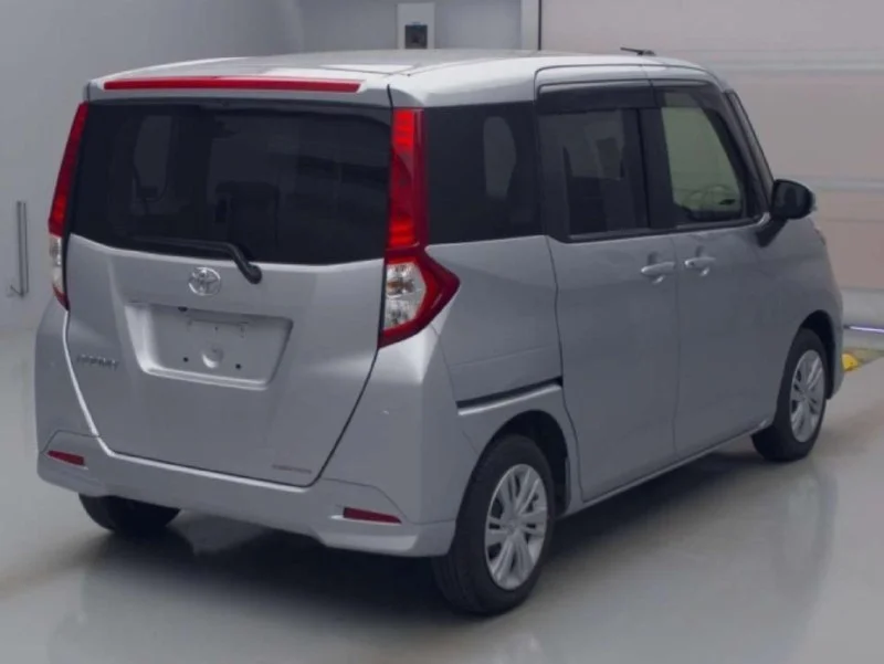 Toyota Roomy 1.0 G 2023 - миниатюра 2