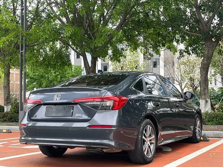 Honda Civic 2022 180TURBO CVT Shangqing Edition - миниатюра 2