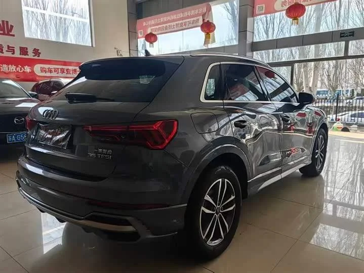 Audi Q3 2022 35 TFSI Enterprising & Dynamic - миниатюра 2