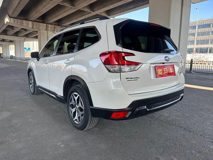 Subaru Forester 2021 Deluxe — 2.0i EyeSight AWD - миниатюра 2