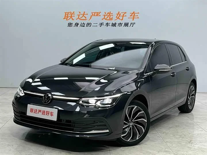 Volkswagen Golf 2021 280TSI DSG Pro - изображение 1