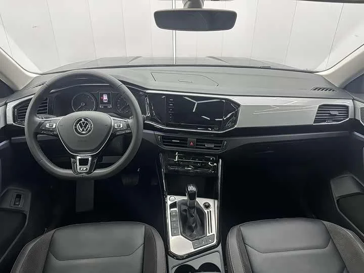 Volkswagen Tayron 1.4T 280TSI AT Luxury Smart Edition 2021 - миниатюра 4