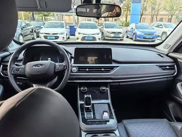 Chery Tiggo 8 1.5T 230TCI Automatic Excellent Deluxe 5 Seats 2025 - миниатюра 3