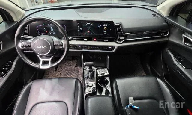 Kia Sportage 2.0 Diesel Prestige 2023 - миниатюра 4