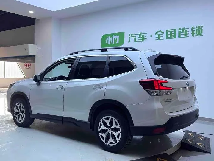 Subaru Forester 2022 2.0 i AWD Deluxe Edition EyeSight - миниатюра 2