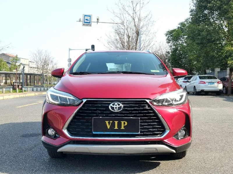 Toyota Yaris L Zhixuan X 1.5 CVT Luxury PLUS Edition 2022 - изображение 1
