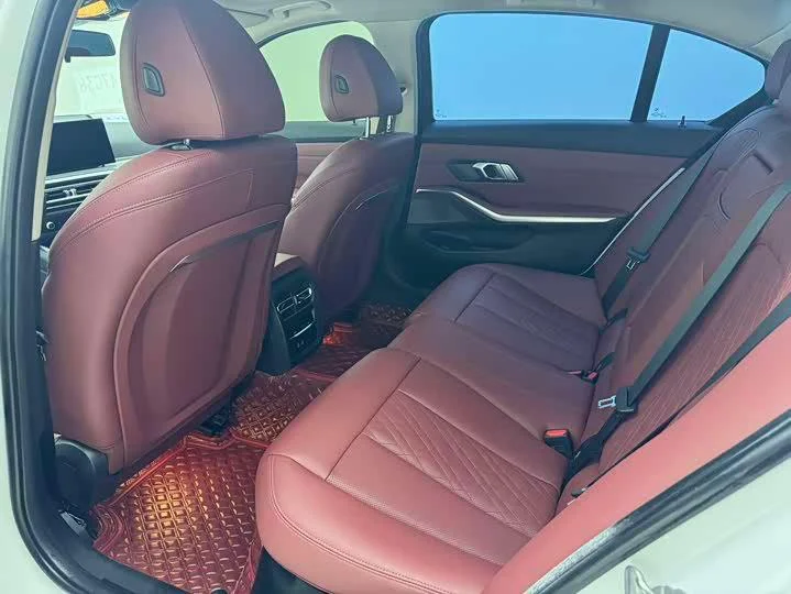 BMW 3 Series 320Li M Sport Suit 2023 - миниатюра 3