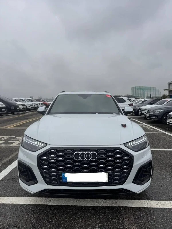 Audi Q5 40 TDI quattro Premium Sportback 2022 - миниатюра 3