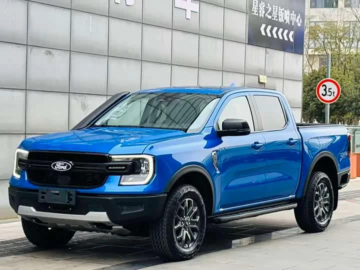 Ford Ranger Explorer 4WD 2023 — НОВЫЙ - изображение 1
