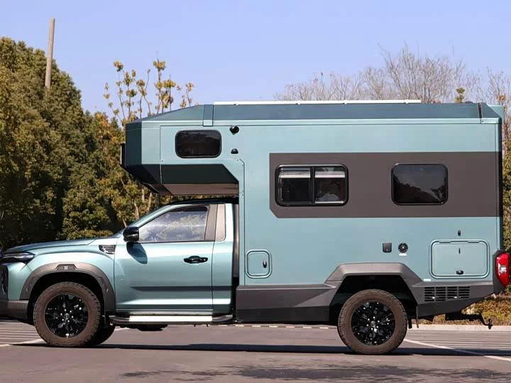 MAXUS Explorer Interstellar H 2.0T 4WD 2023 - миниатюра 2