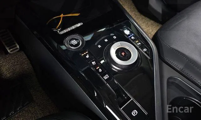 Kia Niro Hybrid Signature 2022 - миниатюра 4